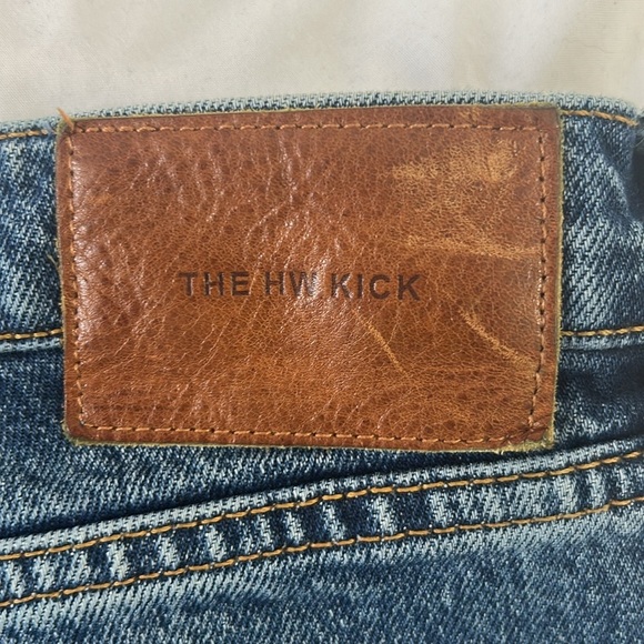 Zara The HW kick jeans size 2 blue ripped raw hem straight jeans inseam 26“ - Picture 6 of 7